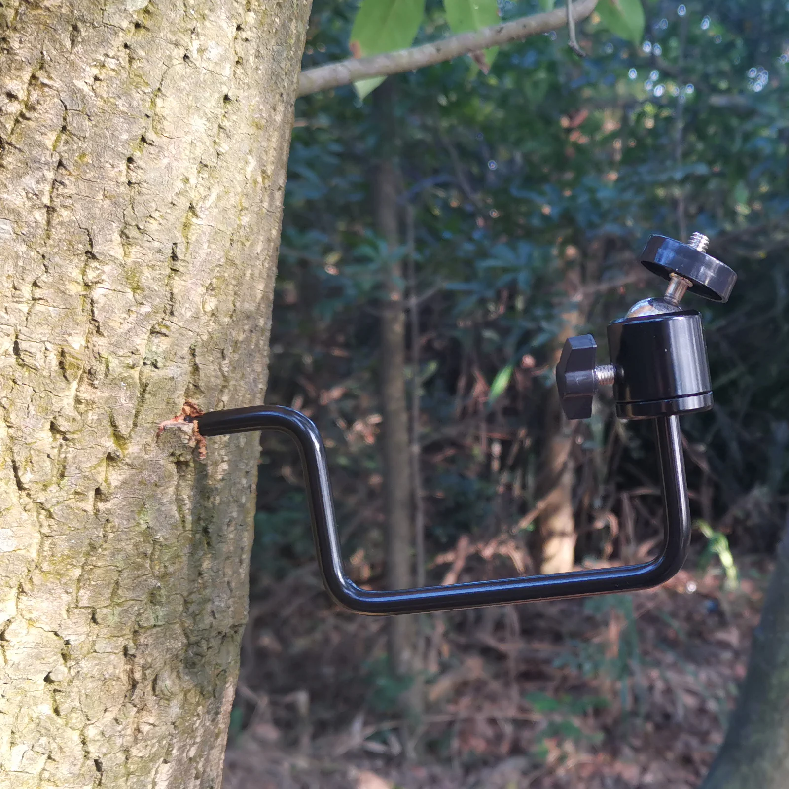 2-Pack Mount Tree Holder, 360 Degree Adjustable Game Camera Mounting Stand - Image 3
